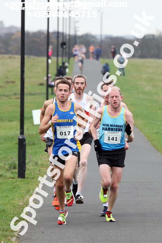 Senior men and womens Heaton Memorial 10k Road Race, Newcastle Town Moor. Photo:  David T. Hewitson/Sports for All Pics